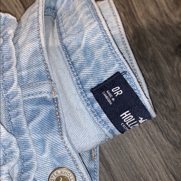 Hollister Mom Jeans - Picture 3 of 7